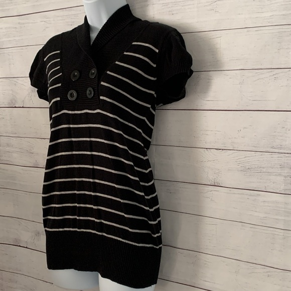 Vintage Black/White Striped Cap-Sleeve Lightweight Shawl Collared Soft Sweater - Picture 4 of 6
